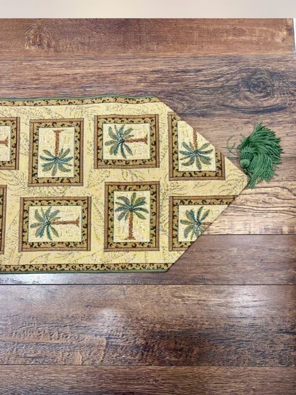 Palm Motif Runner Rug in Beige and Green - Unbranded